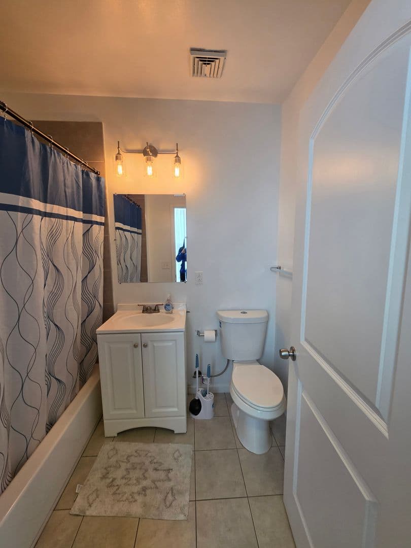 Philadelphia House: 2334 N Carlisle Street