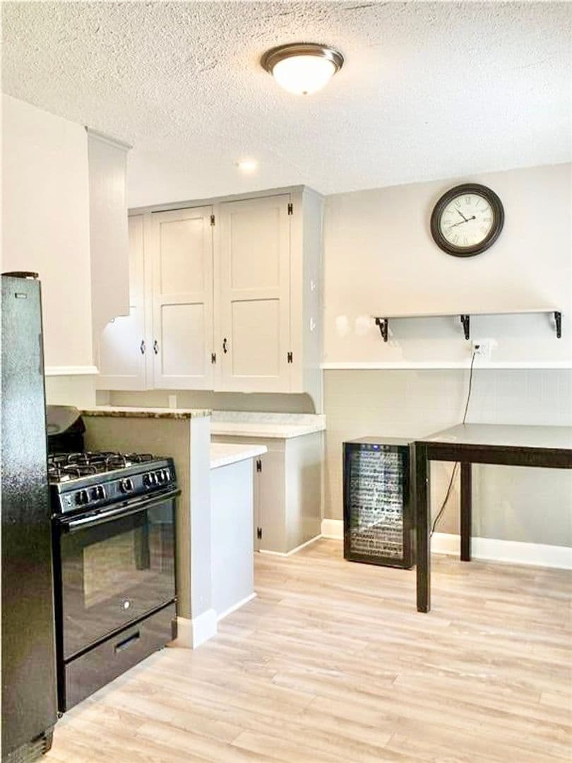 Woonsocket Apartment: 437 North Main Street