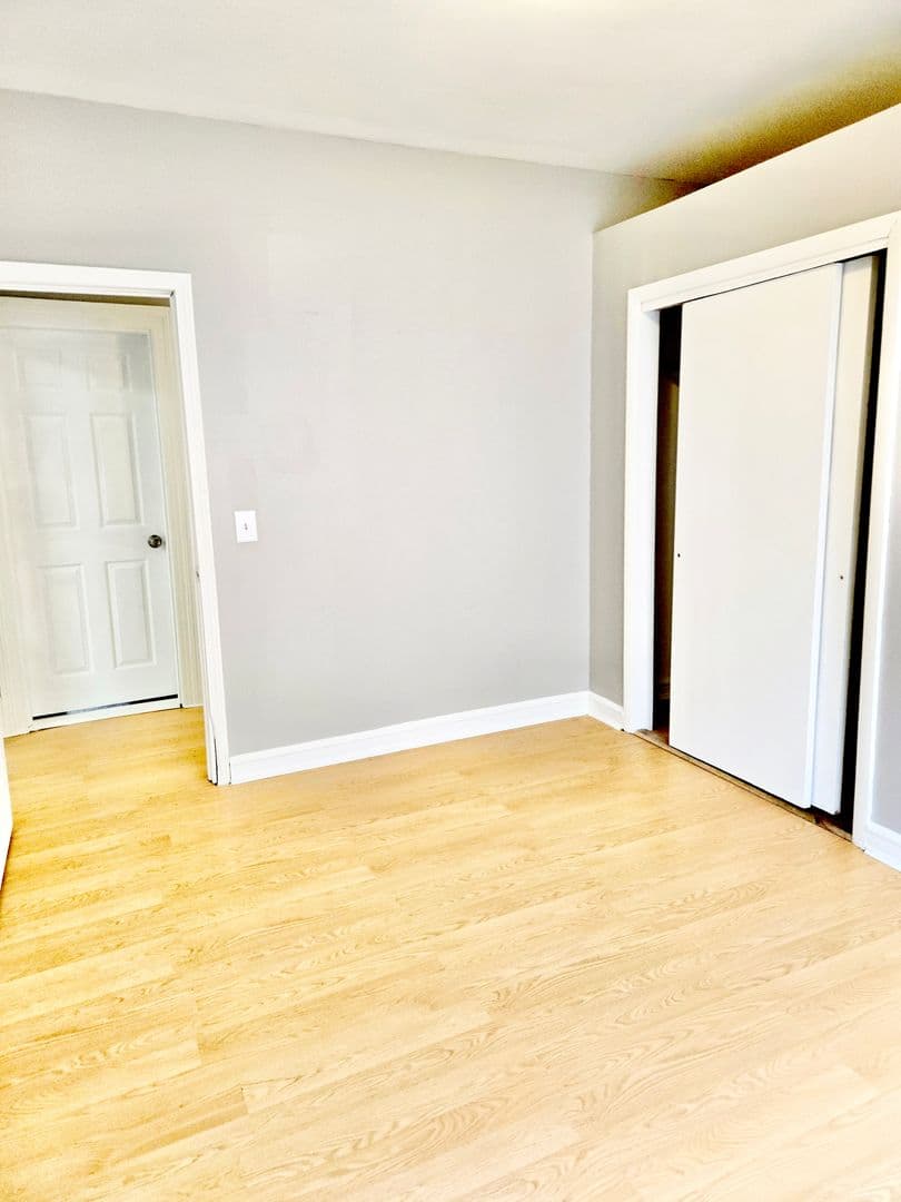 Pawtucket Apartment: 90-92 Boutwell Street