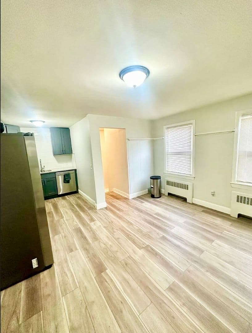 Providence Apartment: 15 Joy Street