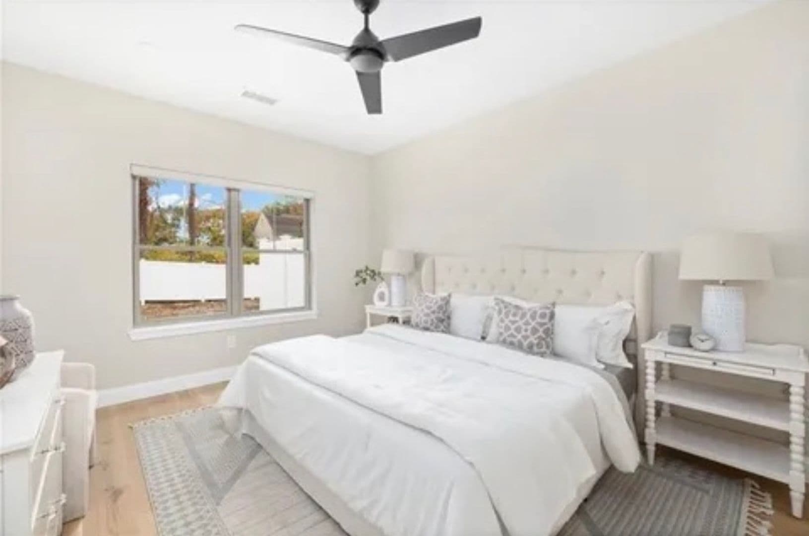 West Warwick Apartment: 32 - 34 West Valley Circle