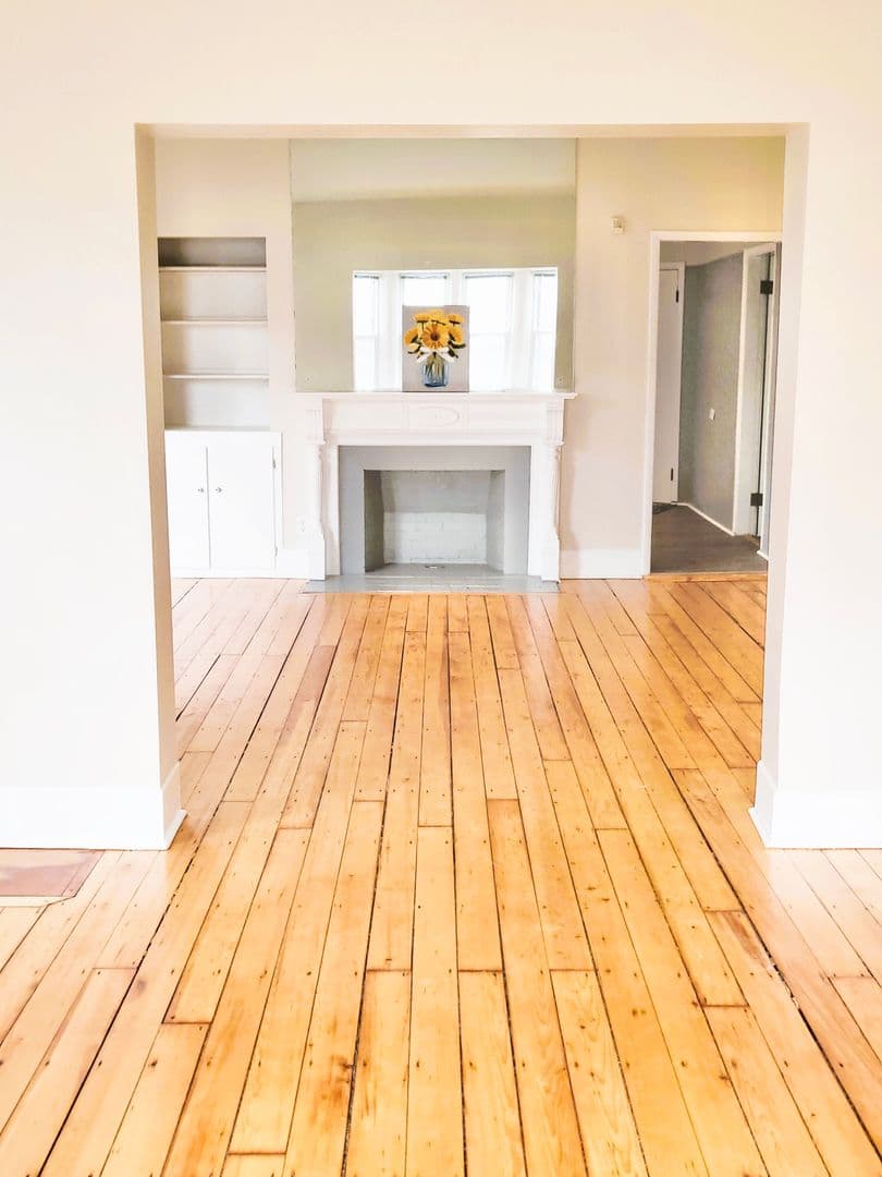 Providence Apartment: 50-52 East George Street