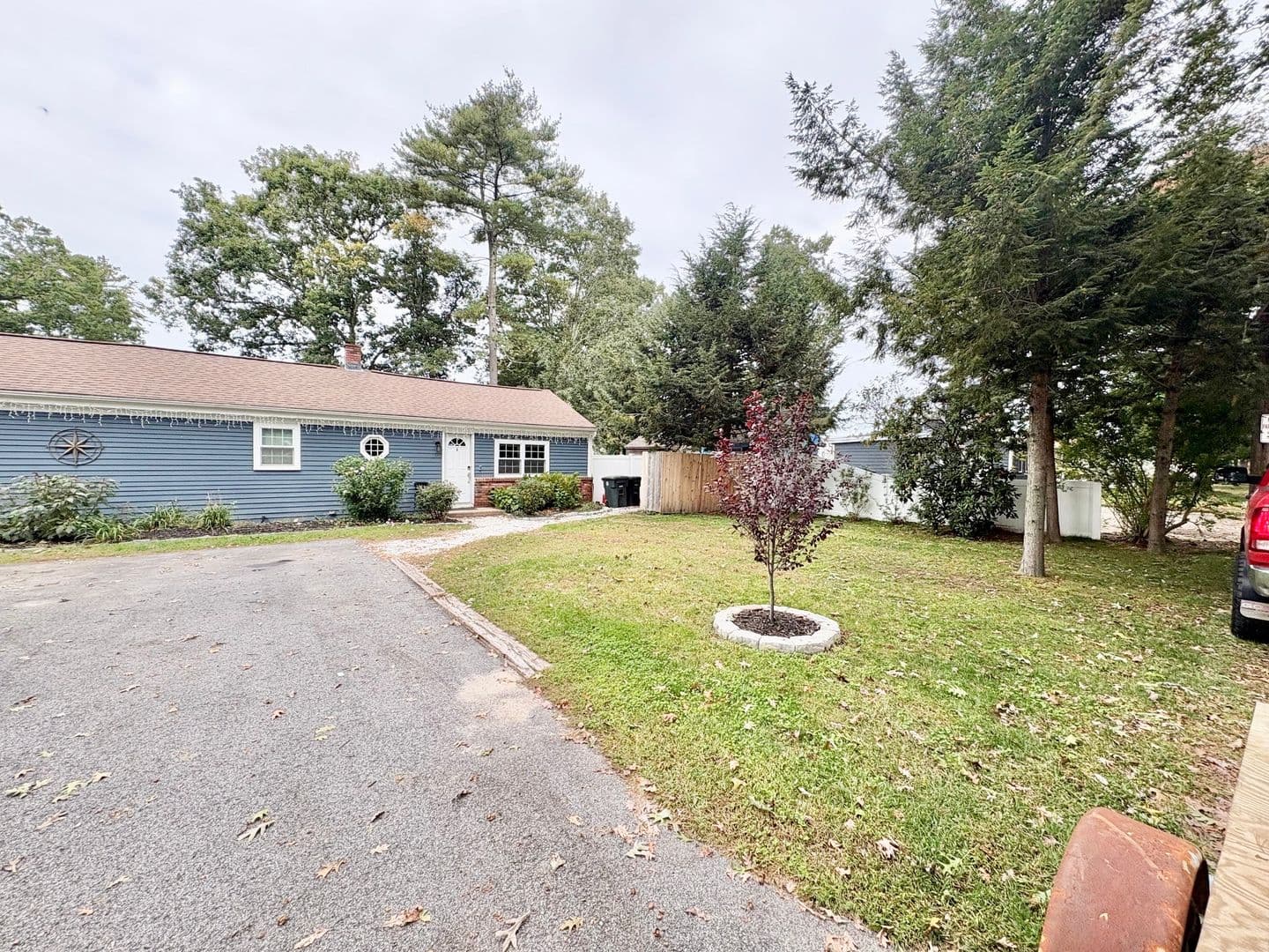 Coventry House: 192 Shady Valley Road