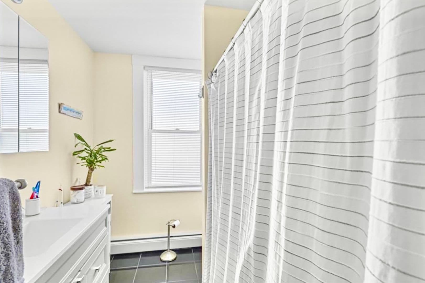 East Greenwich Apartment: 154 Peirce Street