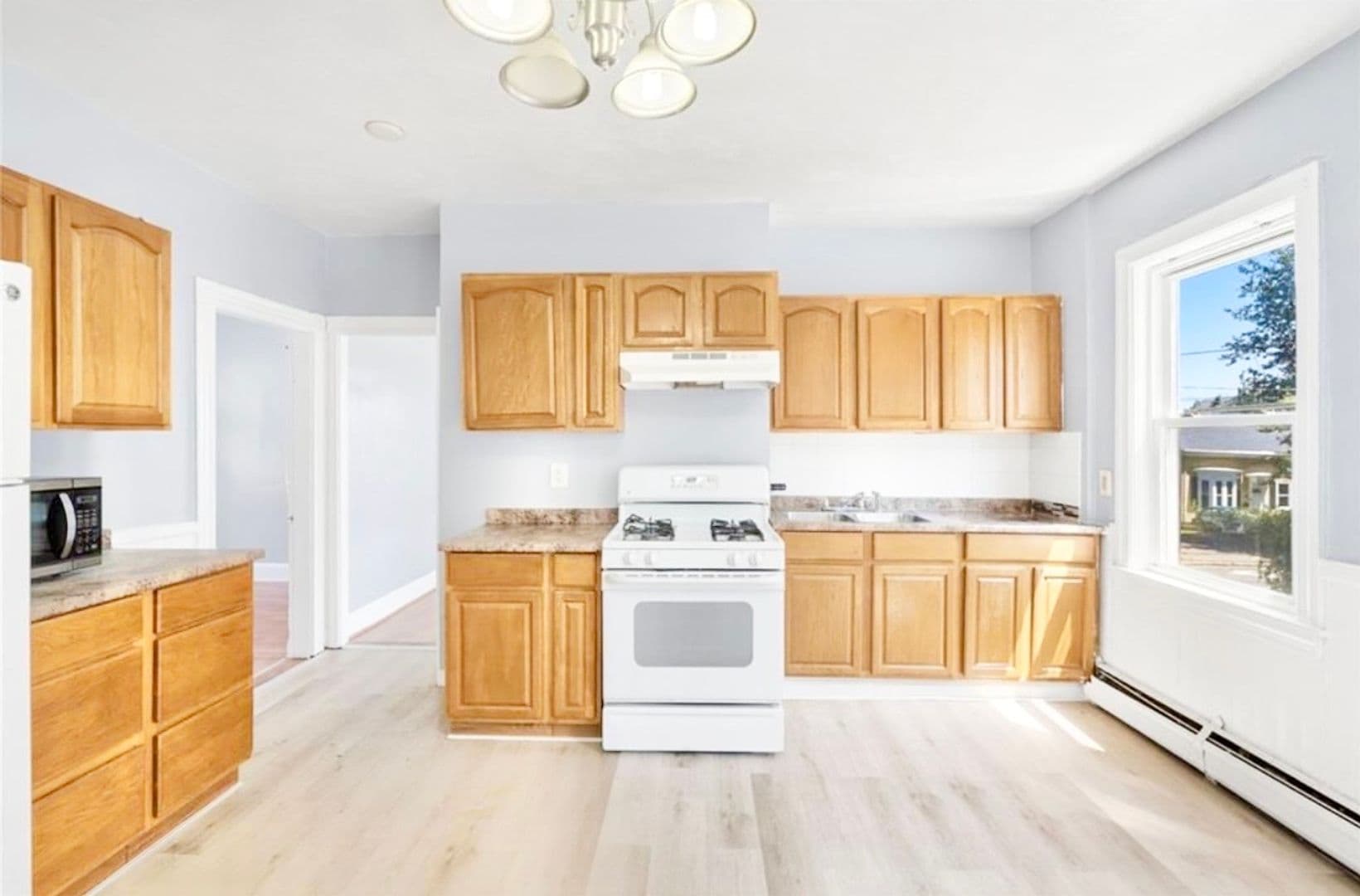 Providence Apartment: 74 Veazie Street