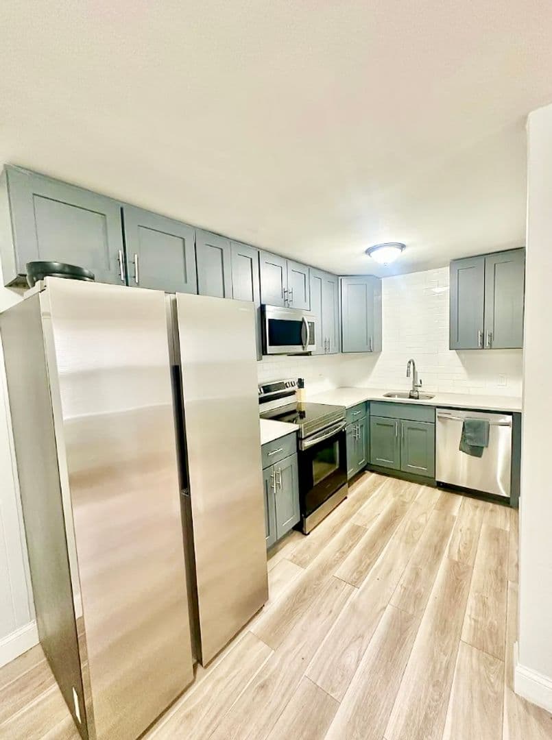 Providence Apartment: 15 Joy Street