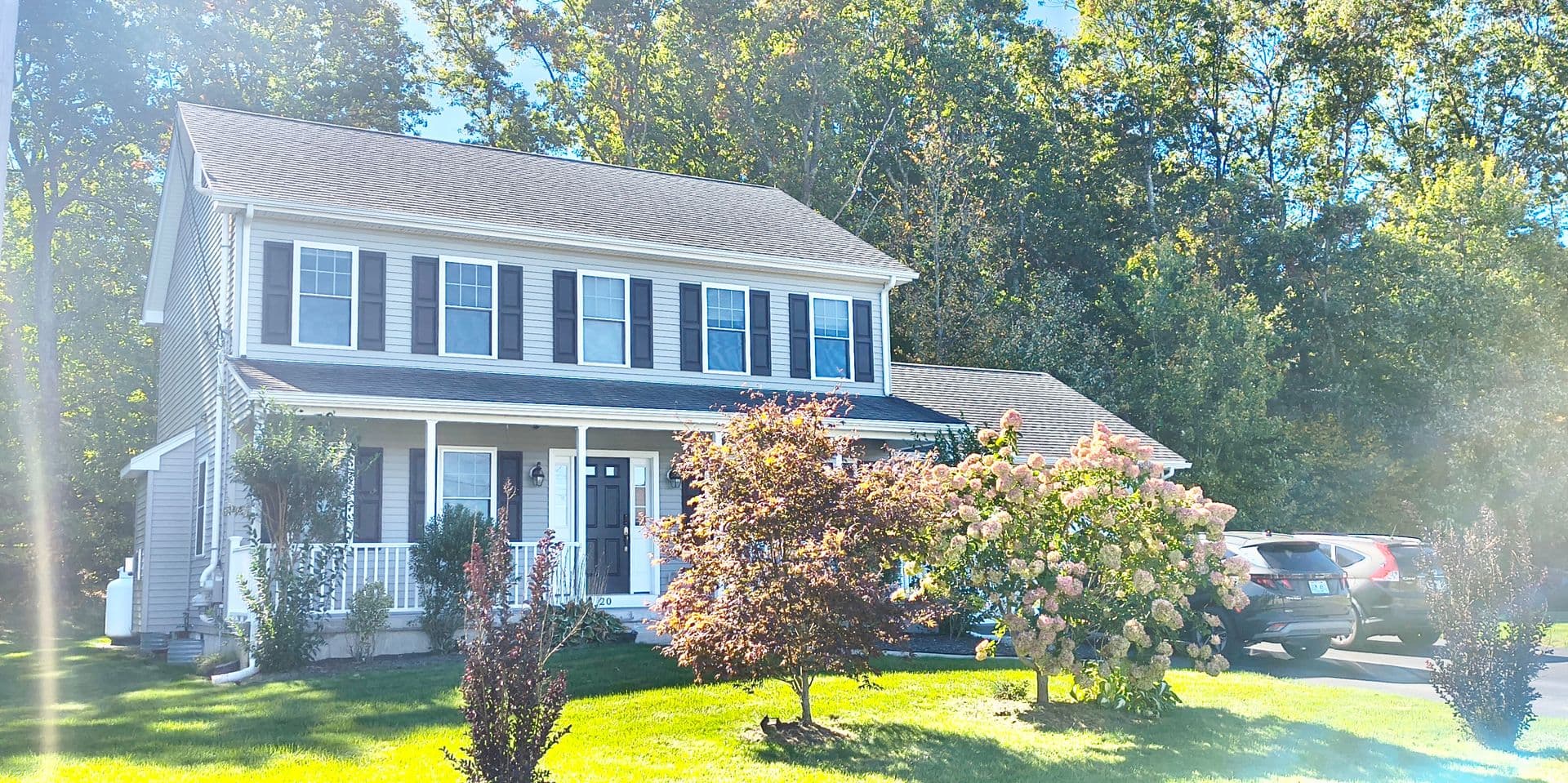 Johnson House: 20 Boulder Drive