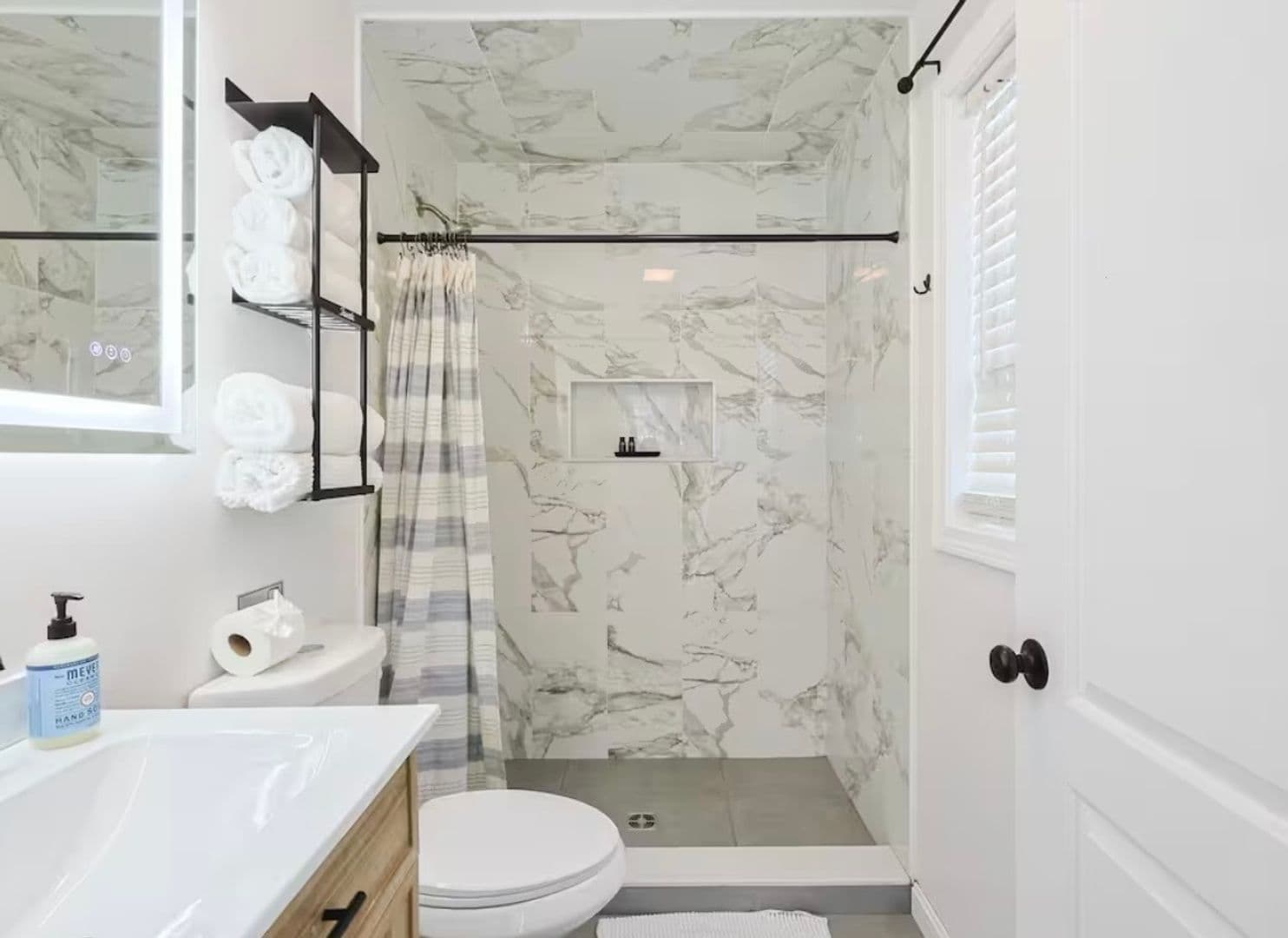 Providence Apartment: 15 Manhattan Street