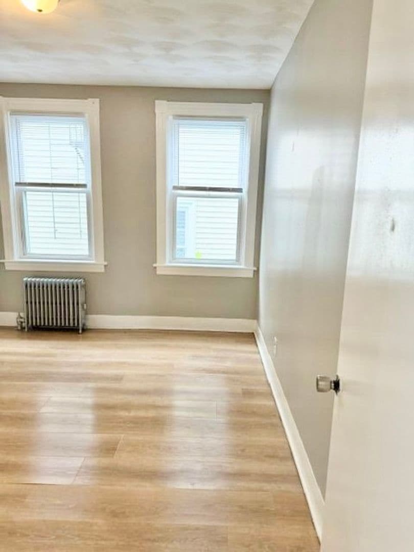 Providence Apartment: 457 Admiral Street