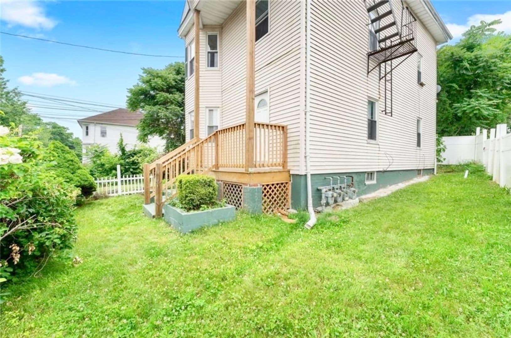 Providence Apartment: 74 Veazie Street