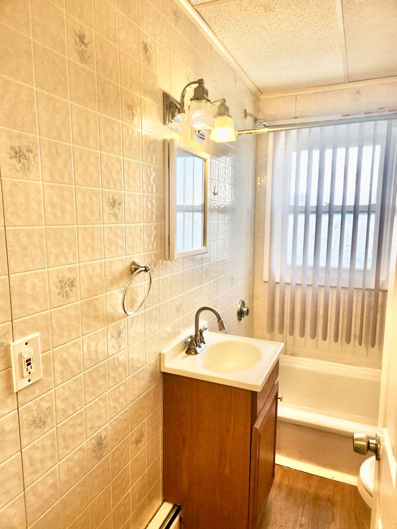 Lincoln Apartment: 44-46 Grove Street