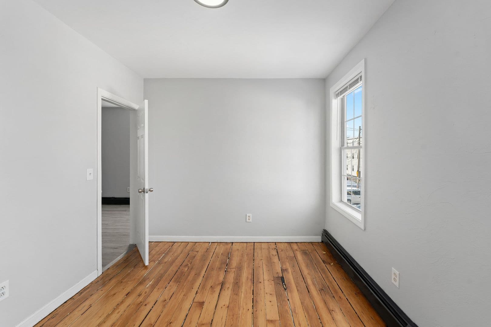 Providence Apartment: 132-134 DePasquale Avenue