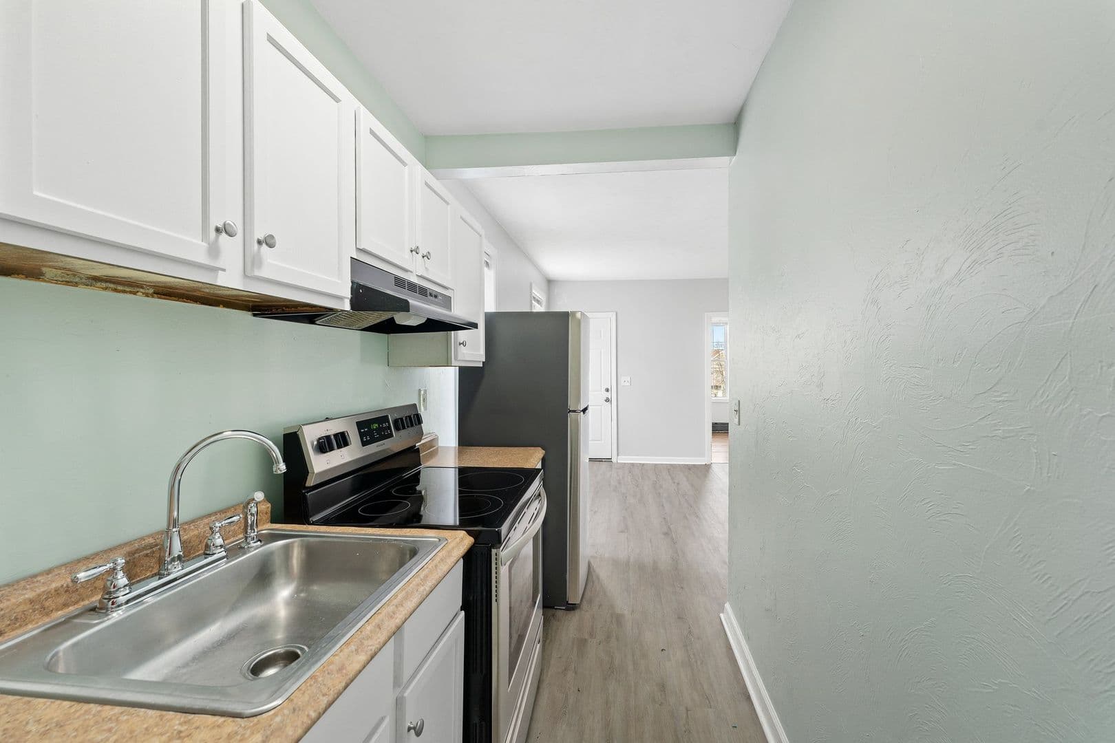 Providence Apartment: 132-134 DePasquale Avenue