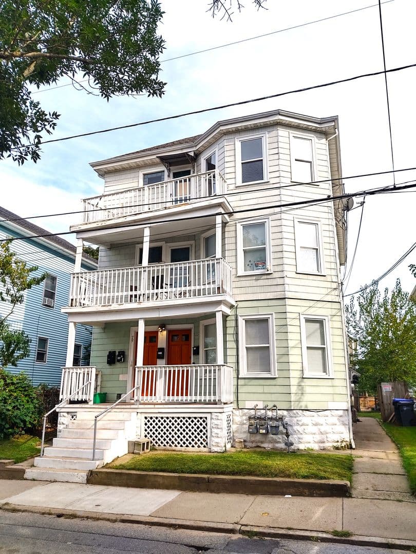 Providence Apartment: 77-79 Vandewater Street