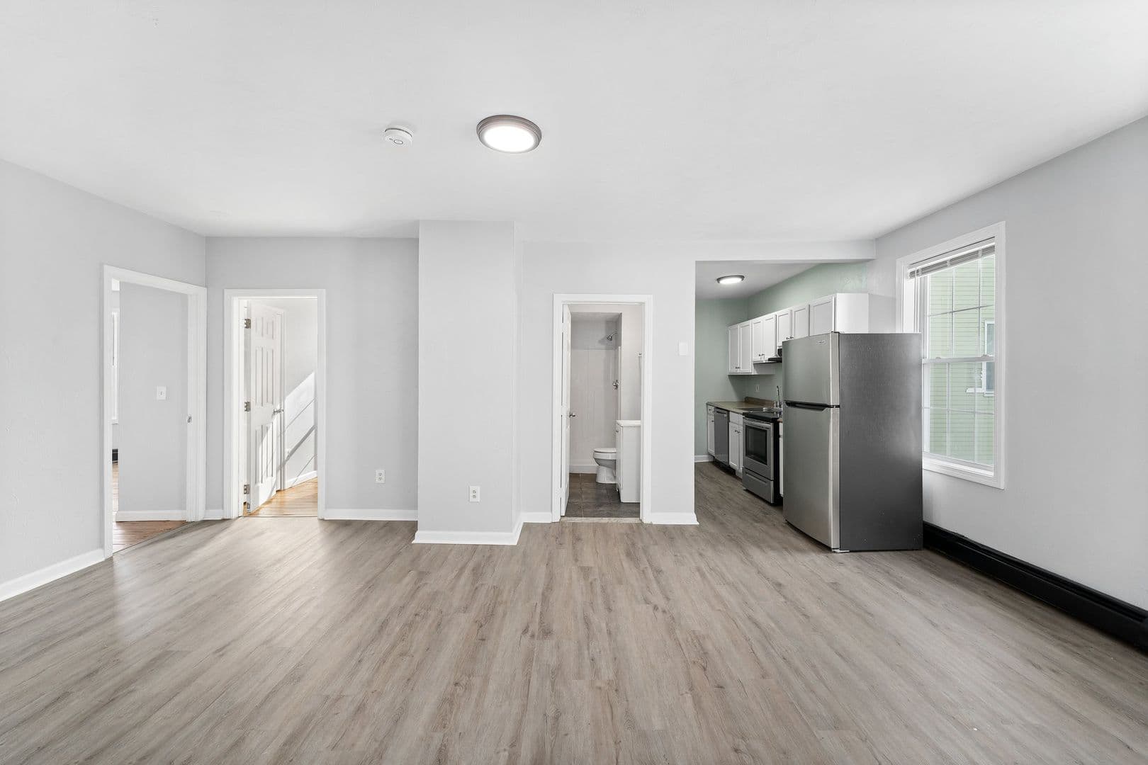 Providence Apartment: 132-134 DePasquale Avenue