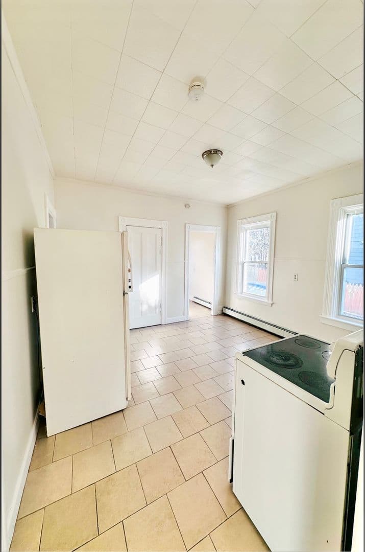 Providence Apartment: 175 Amherst Street