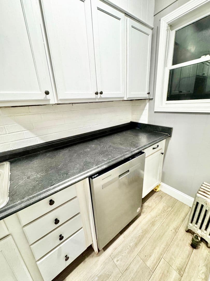 Providence Apartment: 77-79 Vandewater Street