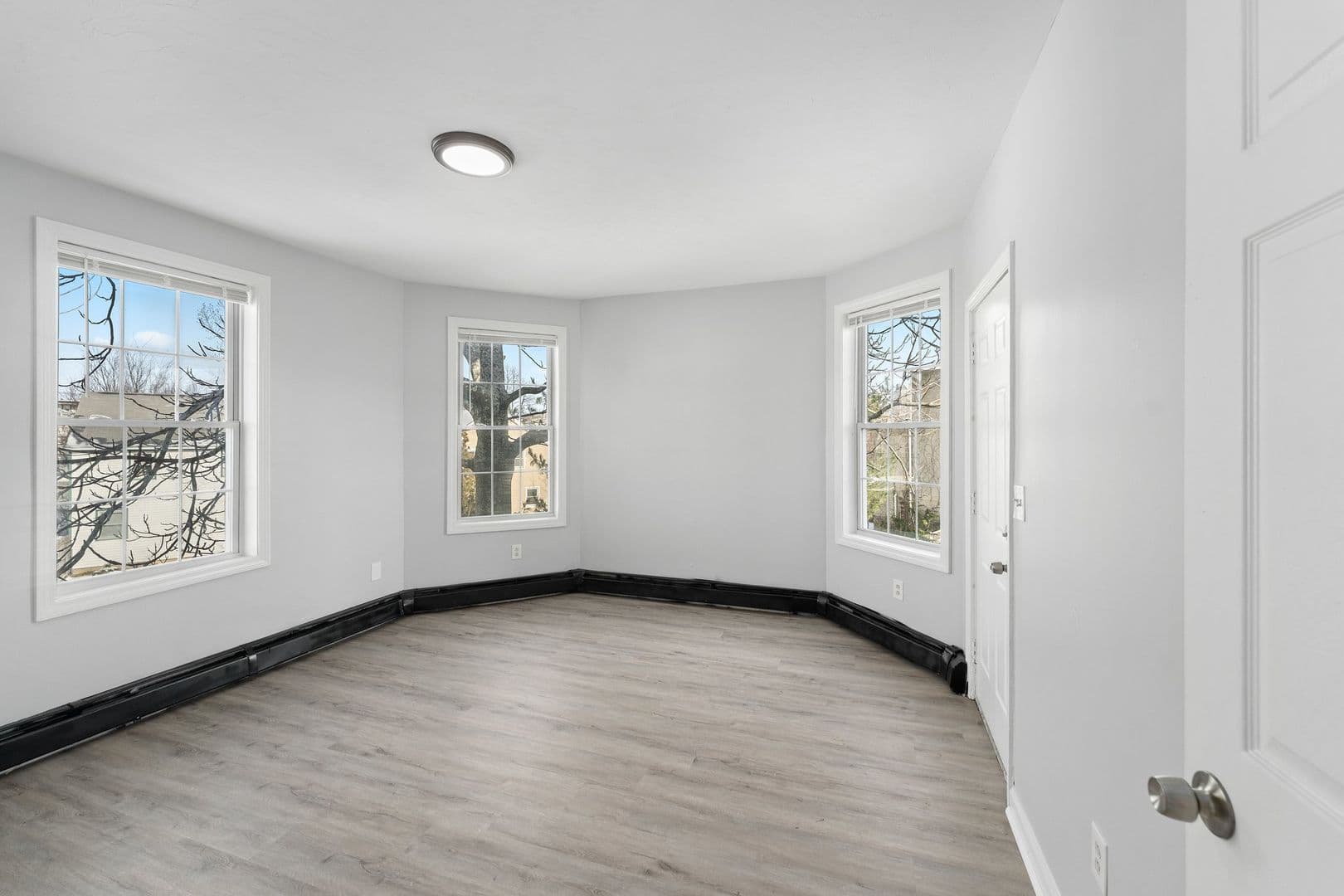 Providence Apartment: 132-134 DePasquale Avenue