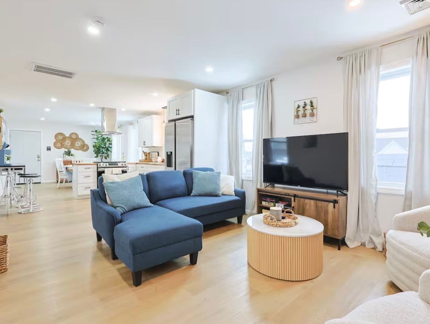 Providence Apartment: 15 Manhattan Street