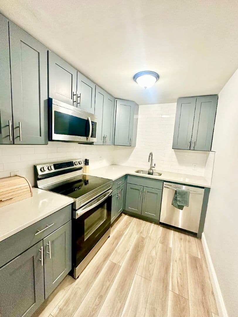 Providence Apartment: 15 Joy Street