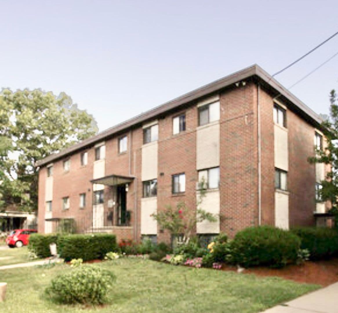 Providence Apartment: 99 Melrose Street