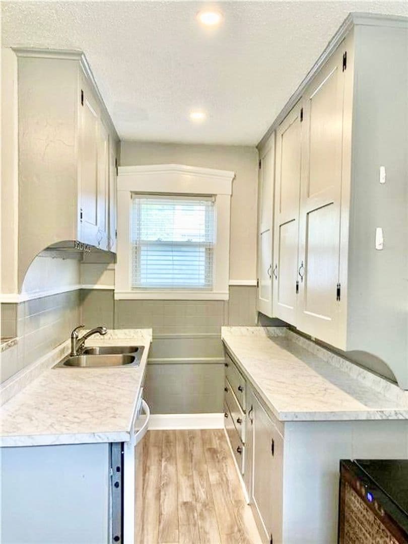 Woonsocket Apartment: 437 North Main Street
