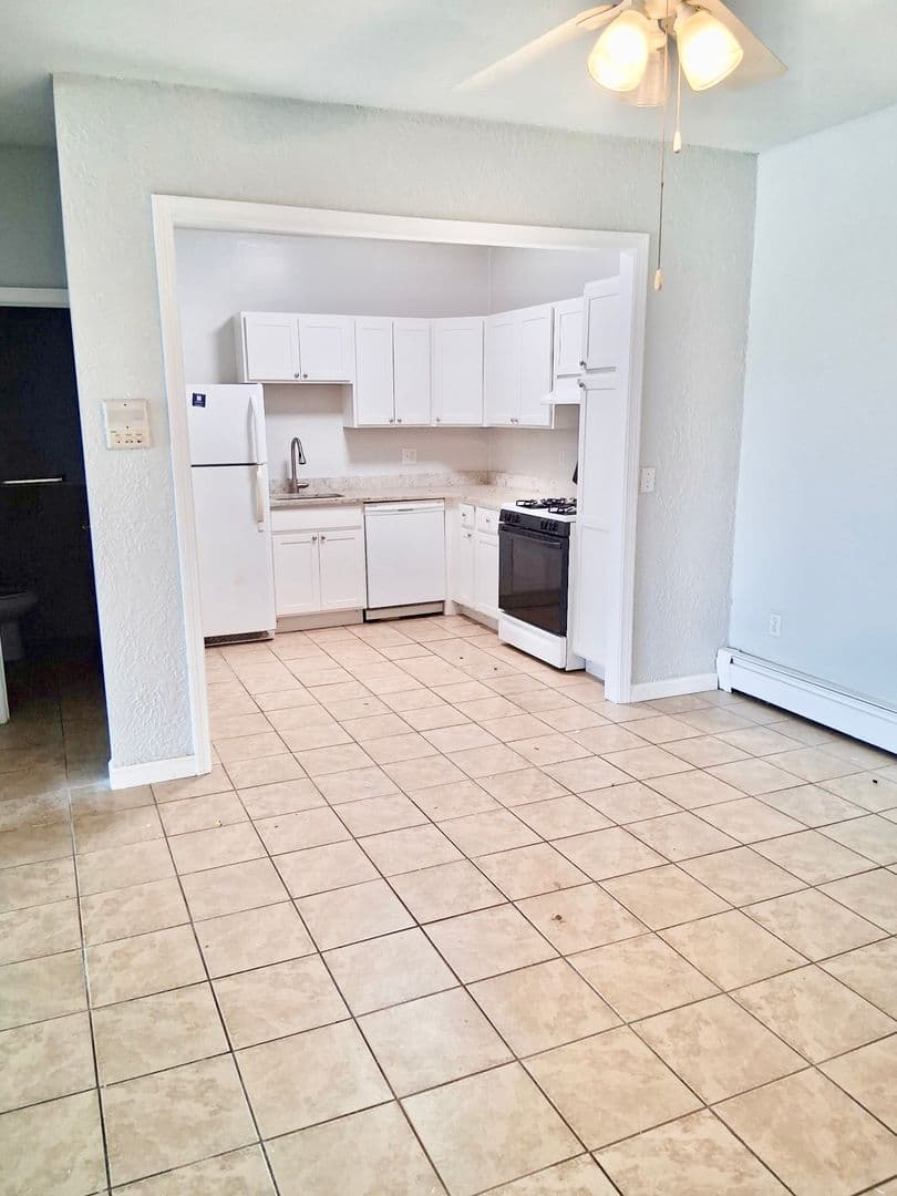 North Providence Apartment: 1701 Smith St.