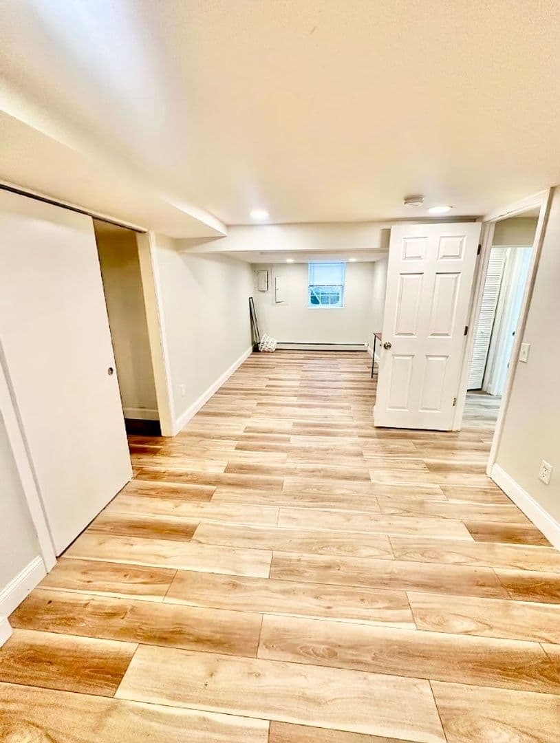 Providence Apartment: 15 Joy Street