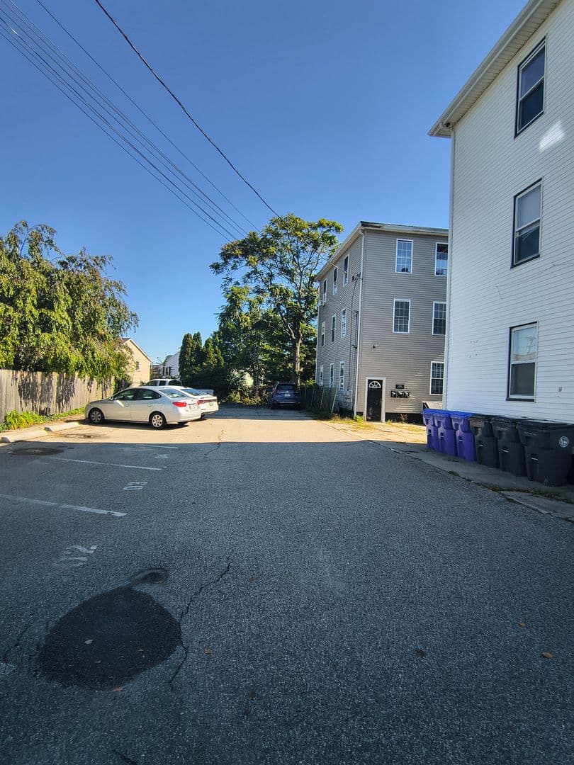 Providence Apartment: 132-134 DePasquale Avenue