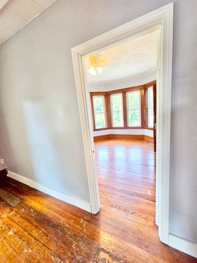 Woonsocket Apartment: 212 Welles Street