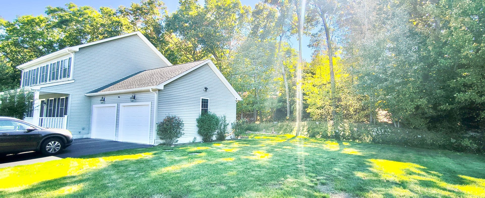 Johnson House: 20 Boulder Drive