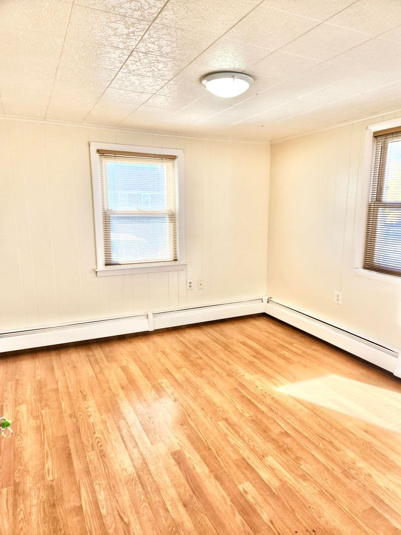 Lincoln Apartment: 44-46 Grove Street