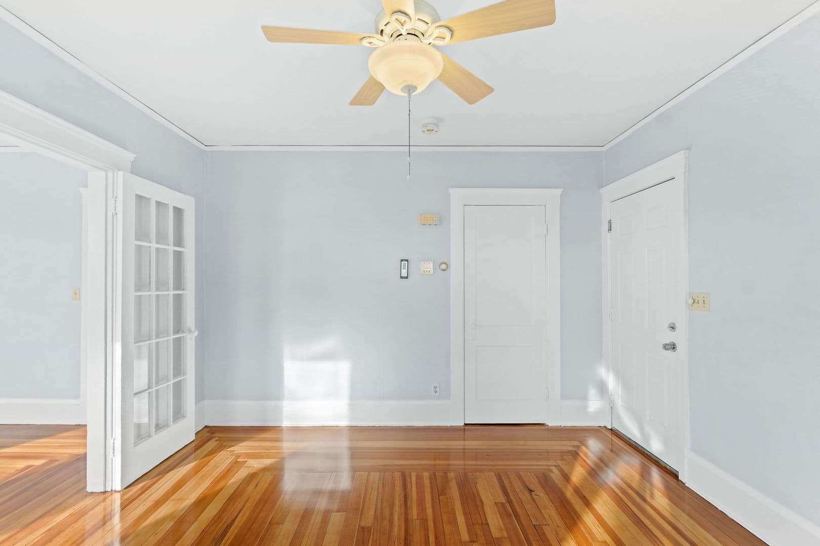 Pawtucket Apartment: 508 Lonsdale Avenue