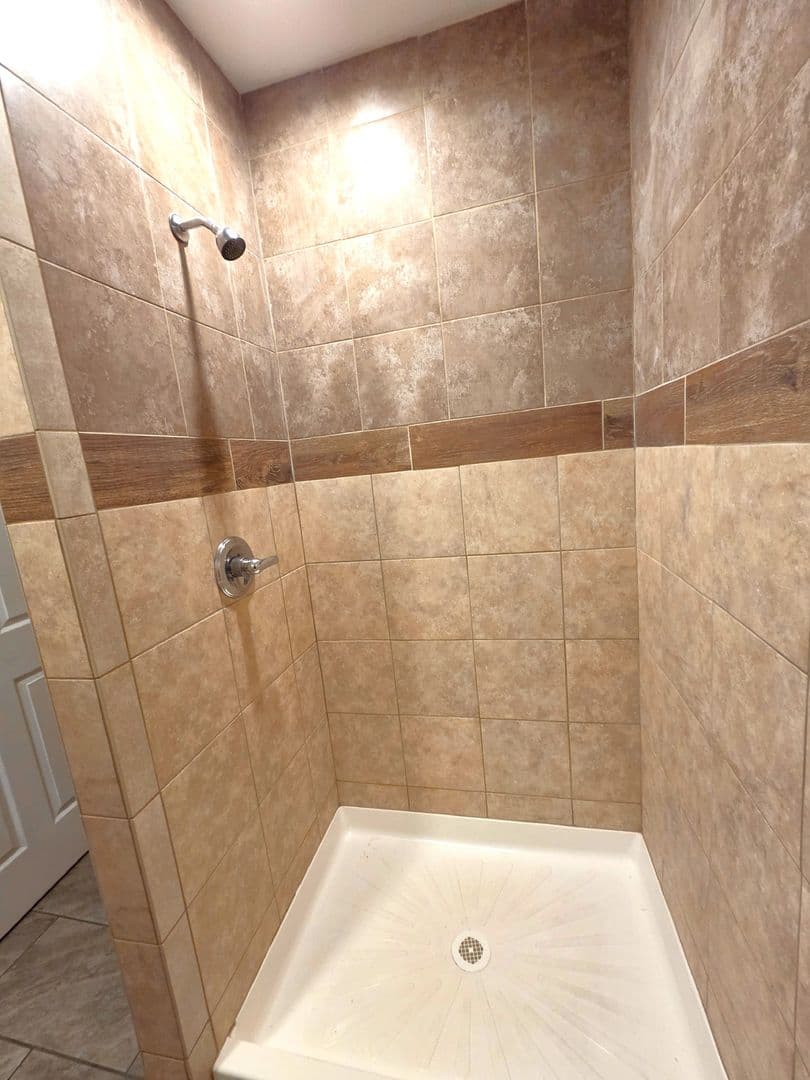 Cranston Apartment: 1340 Cranston Street, 1st Floor Rear