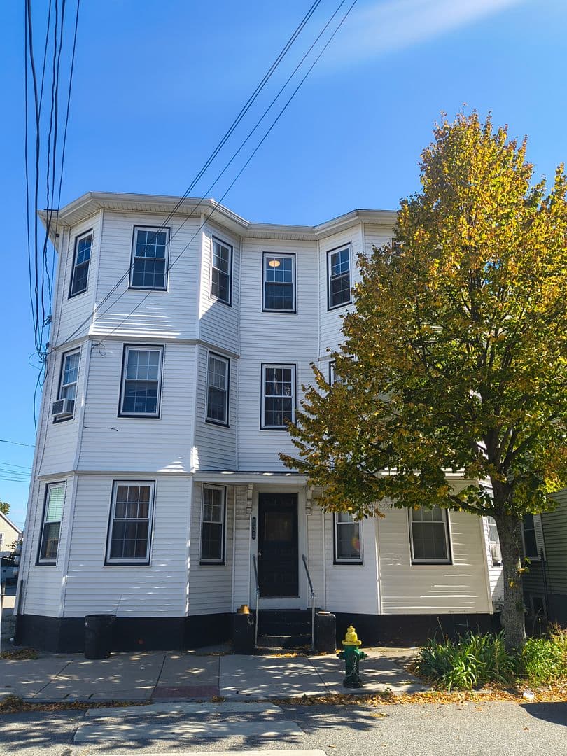 Providence Apartment: 132-134 DePasquale Avenue