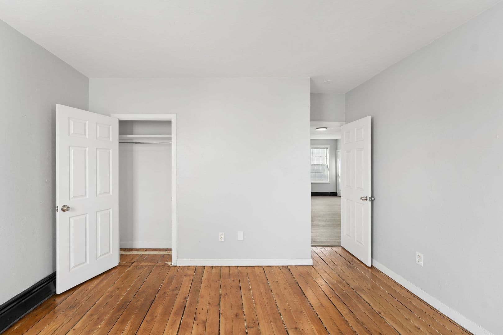 Providence Apartment: 132-134 DePasquale Avenue