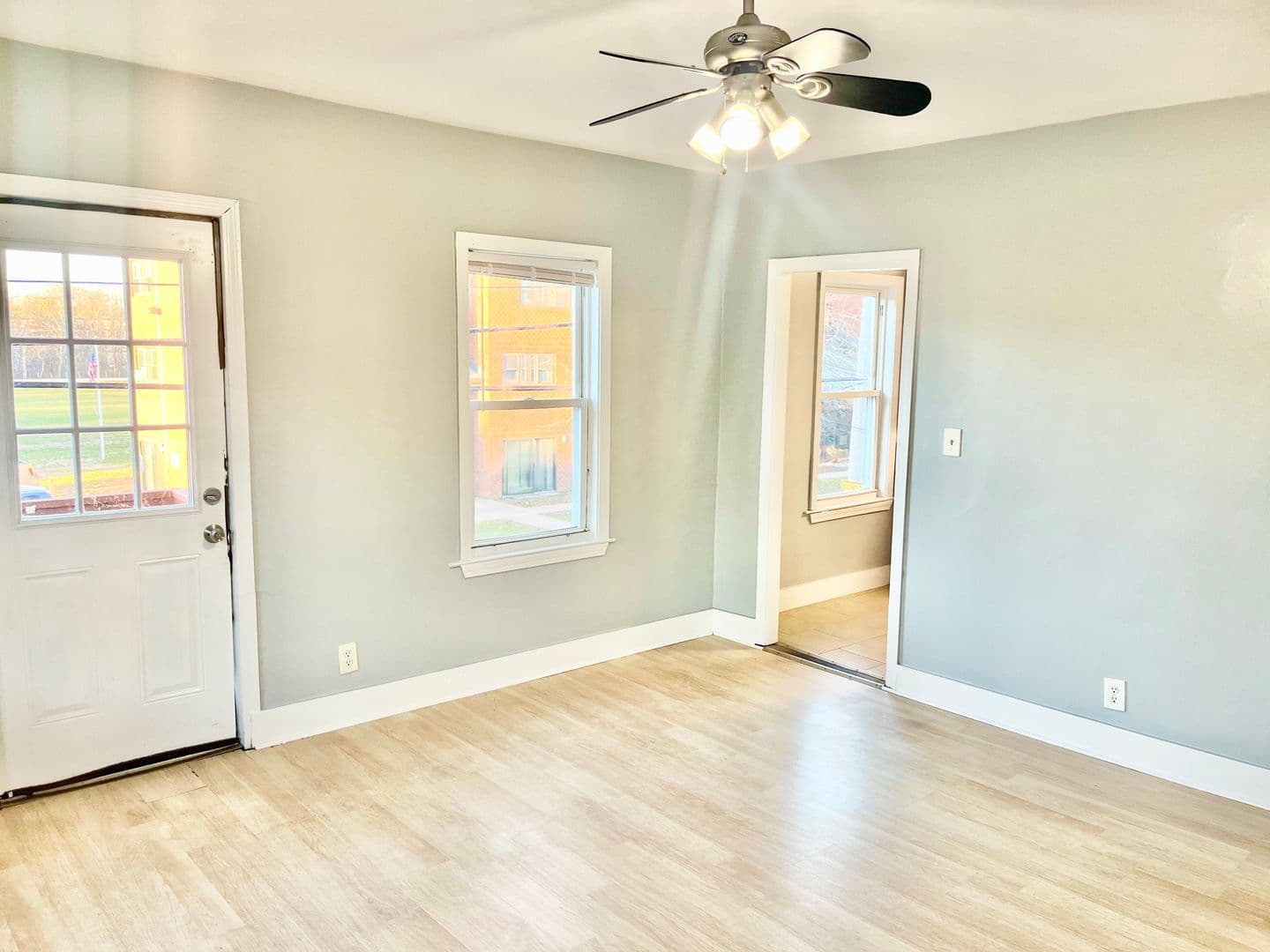 Attleboro Apartment: 19 Mechanic Street