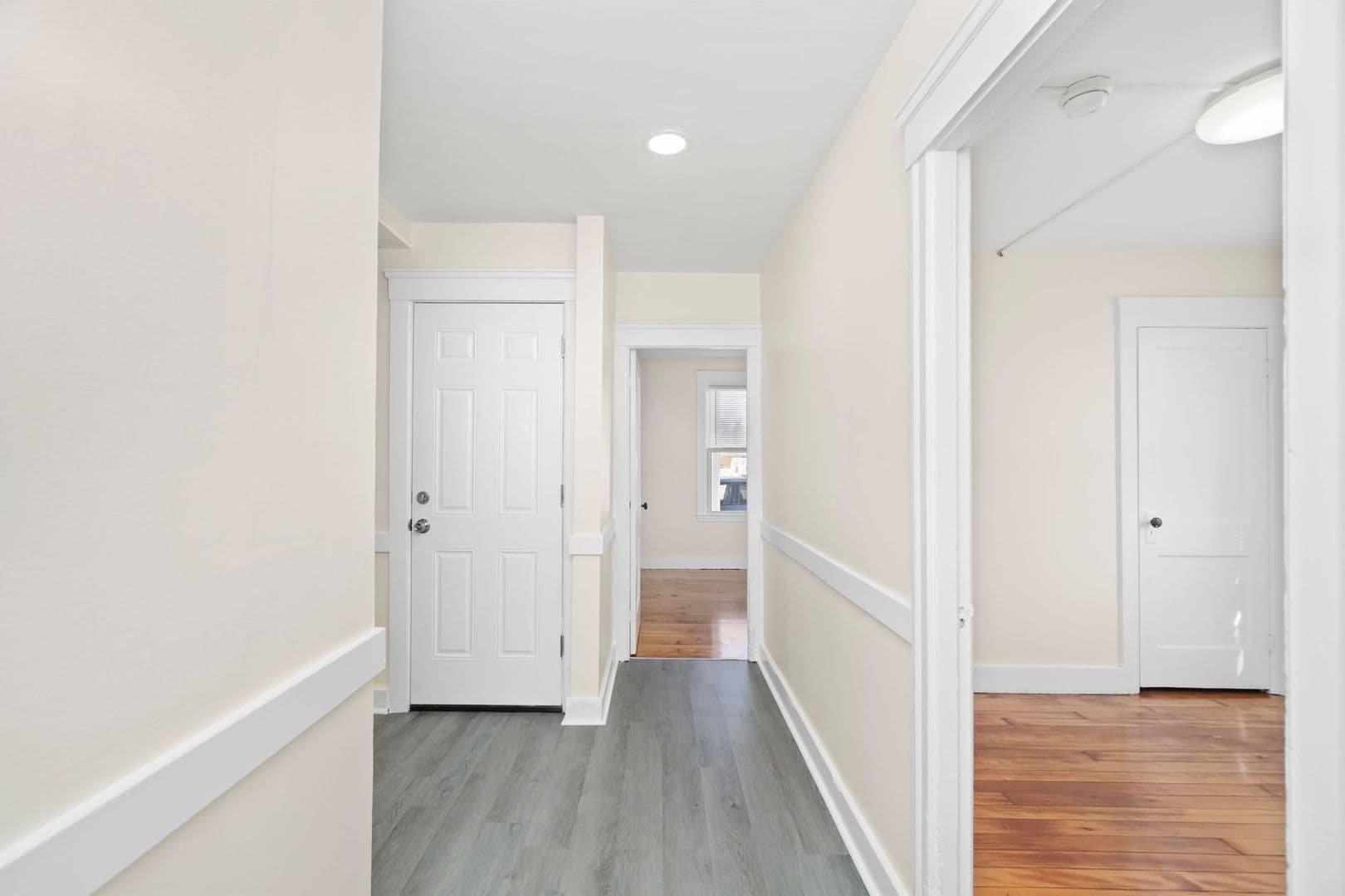 Central Falls Apartment: 1011 Dexter Street