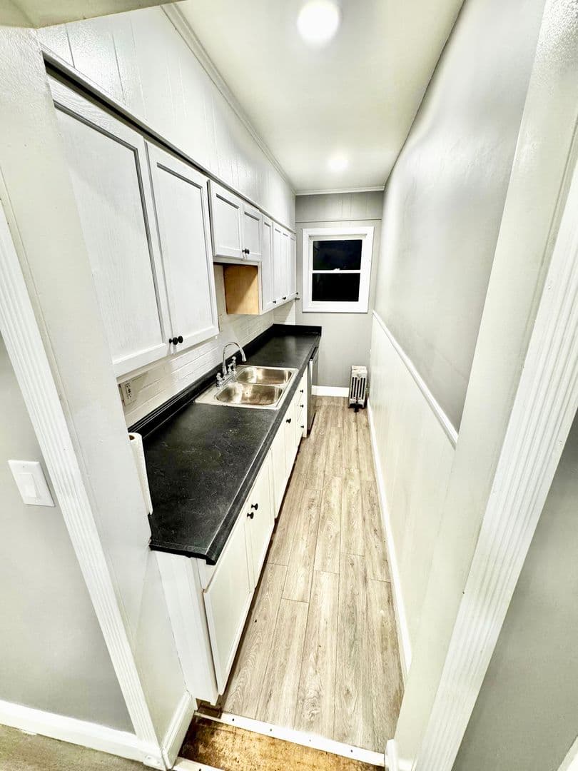 Providence Apartment: 77-79 Vandewater Street