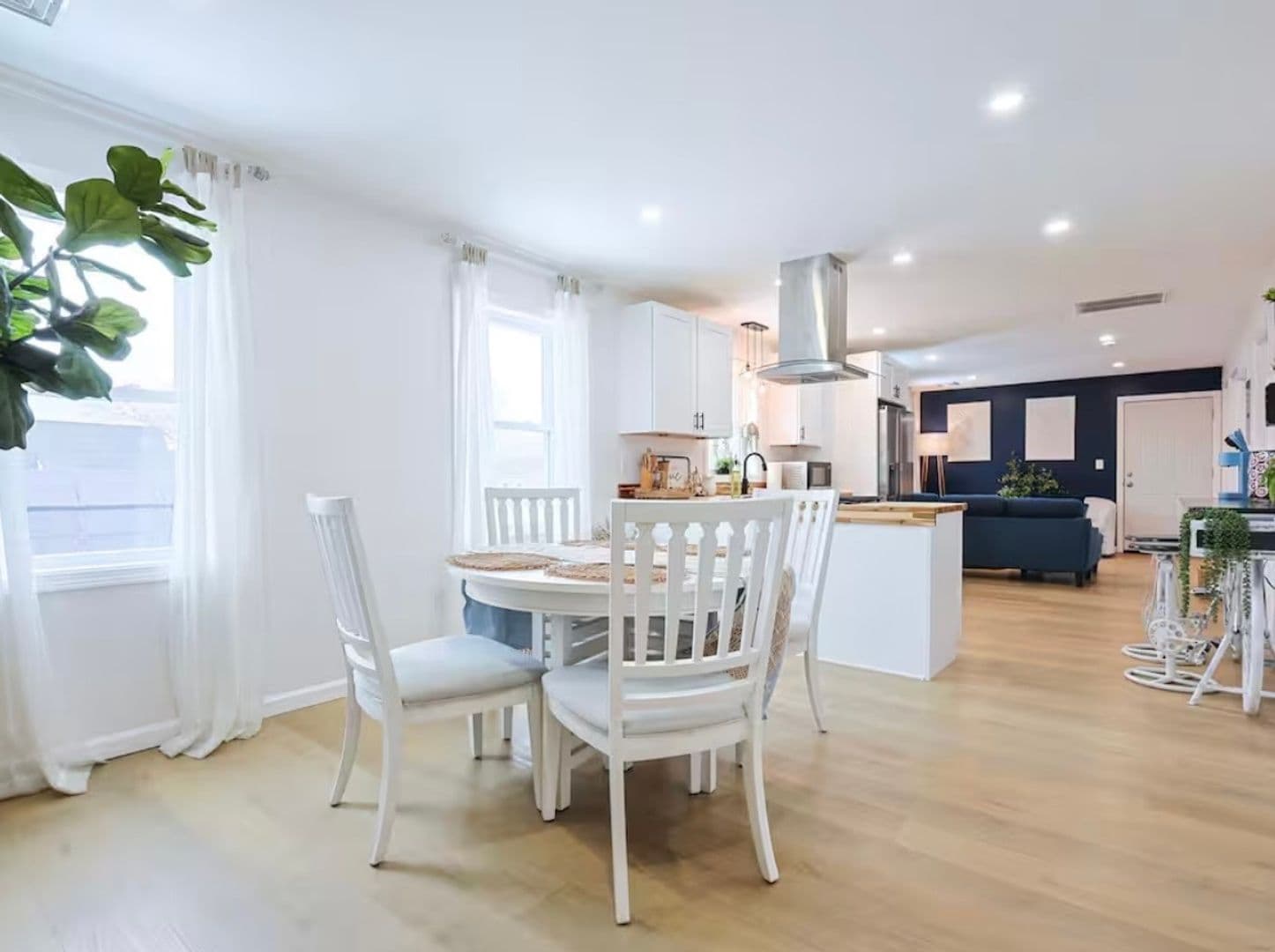 Providence Apartment: 15 Manhattan Street