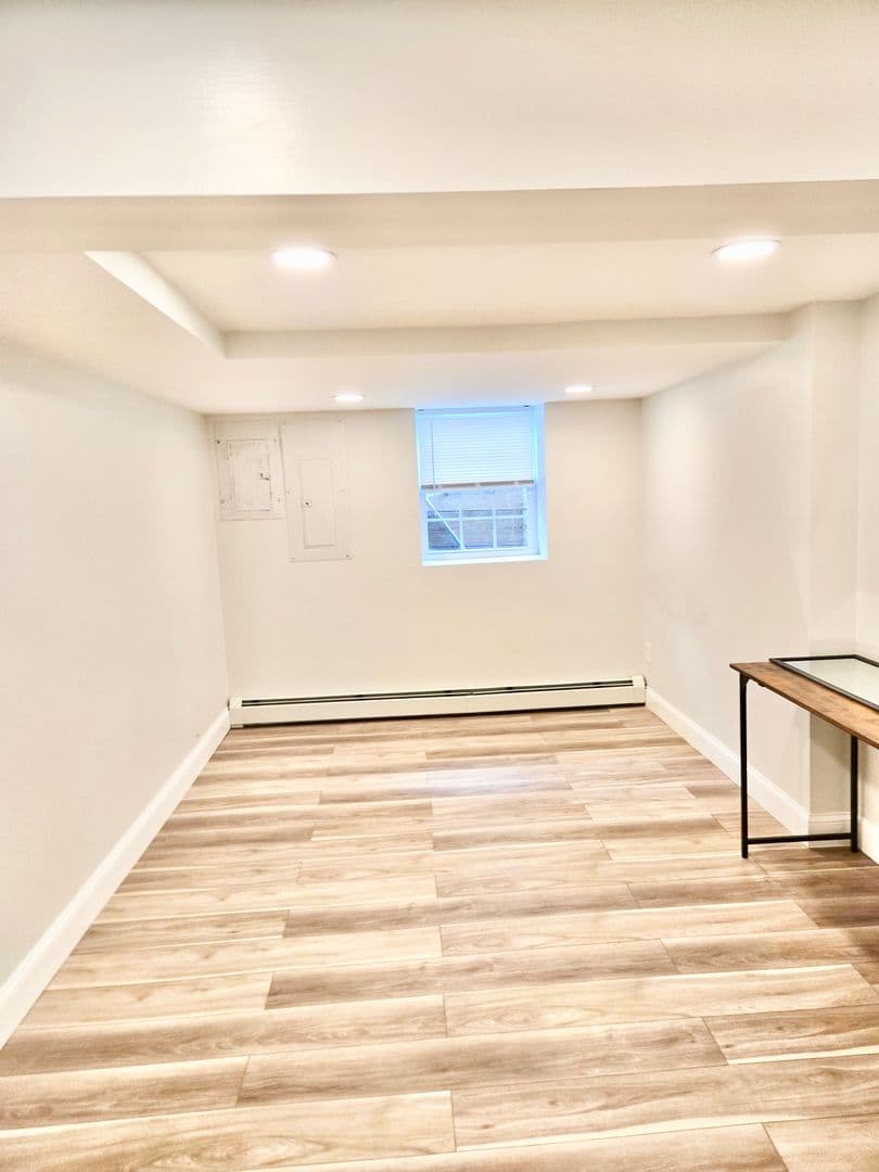 Providence Apartment: 15 Joy Street
