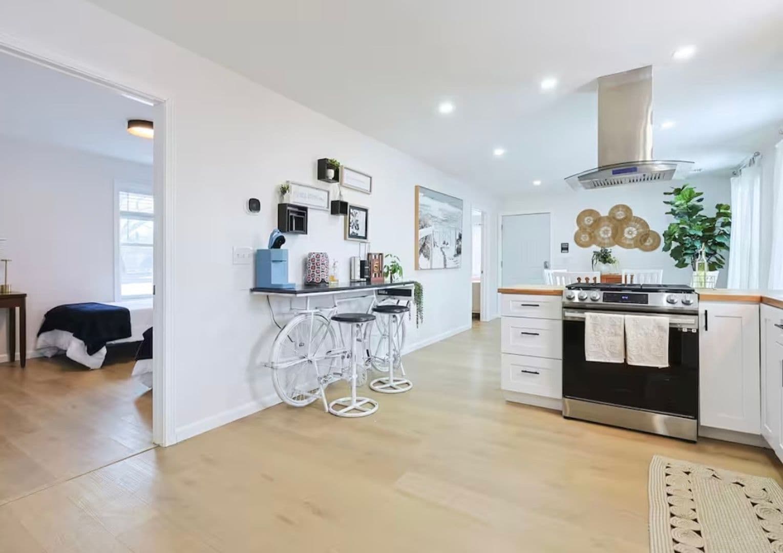 Providence Apartment: 15 Manhattan Street