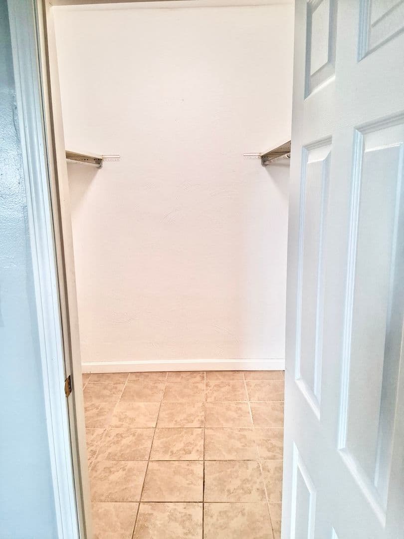 North Providence Apartment: 1701 Smith St.
