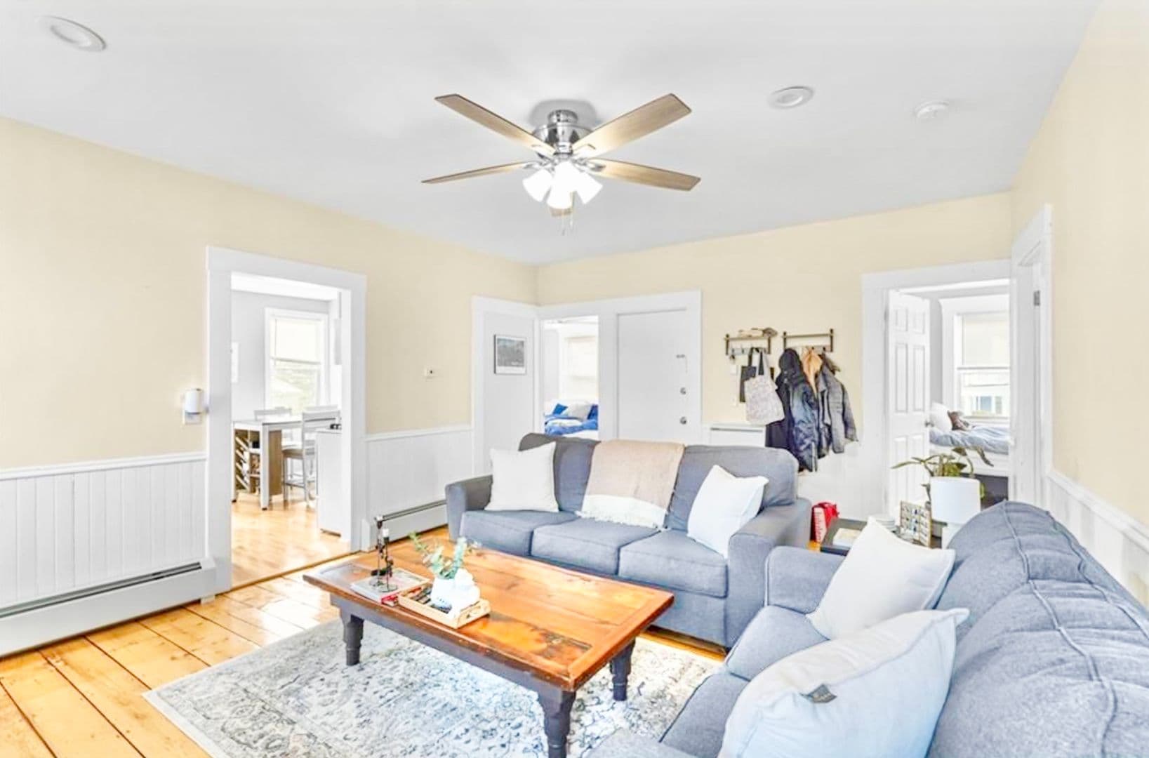 East Greenwich Apartment: 154 Peirce Street