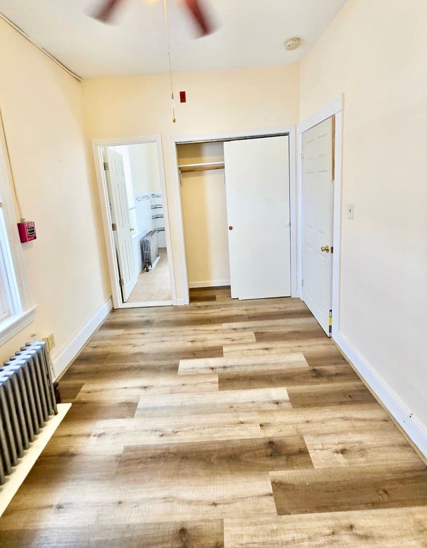 Cranston Apartment: 1336 Cranston Street, 2nd Floor Right