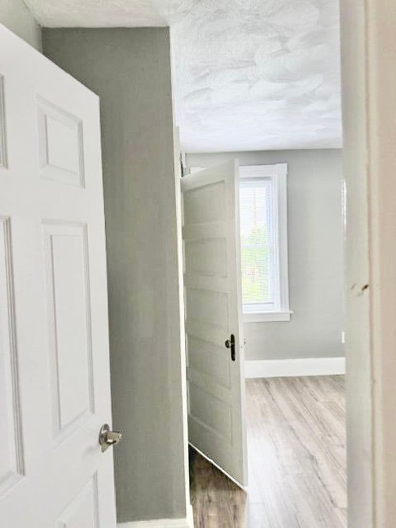 Providence Apartment: 457 Admiral Street