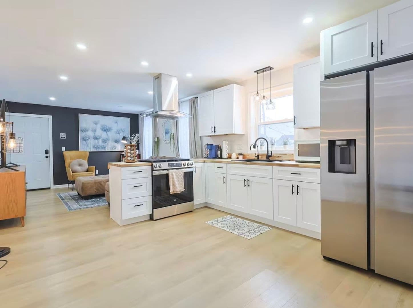 Providence Apartment: 15 Manhattan Street