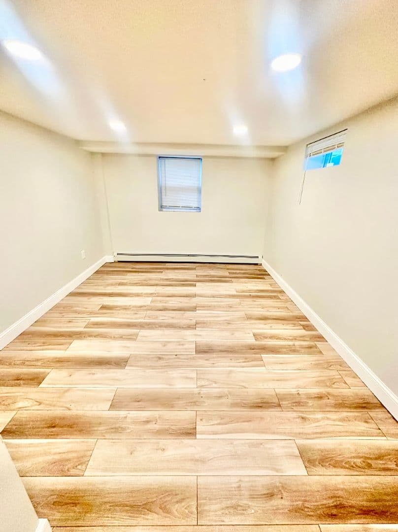 Providence Apartment: 15 Joy Street