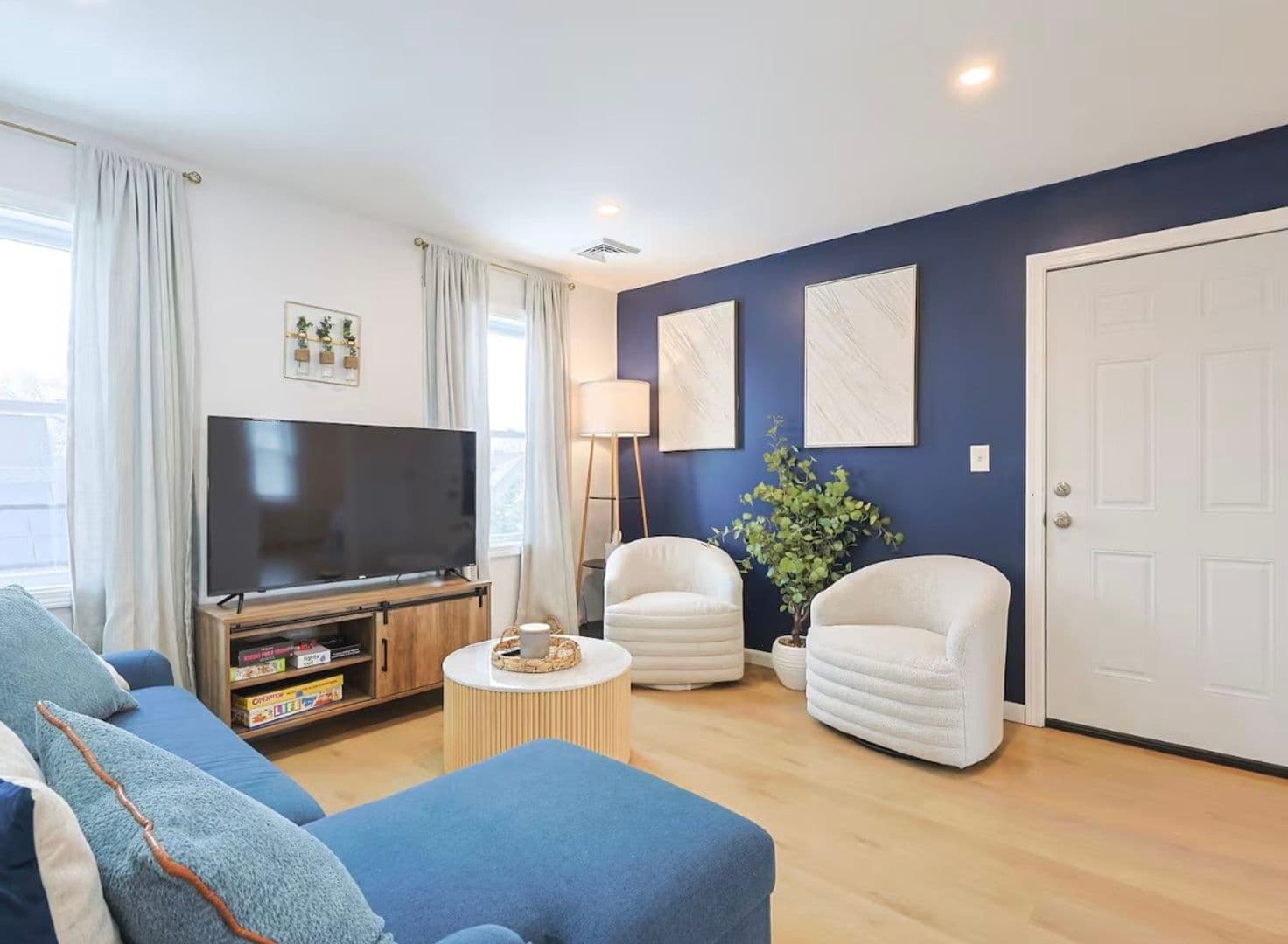 Providence Apartment: 15 Manhattan Street