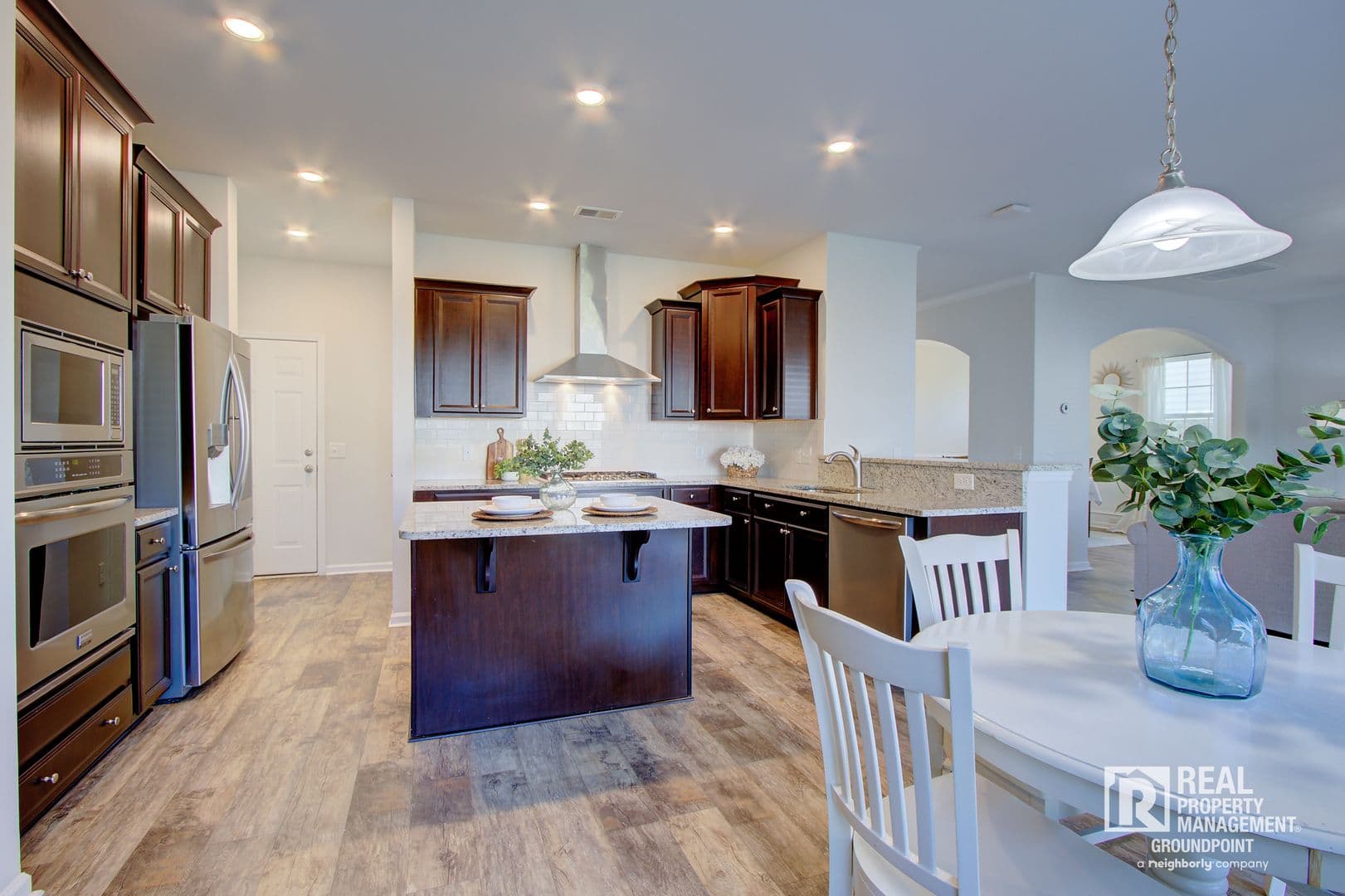 Ladson House: 9978 Winged Elm St